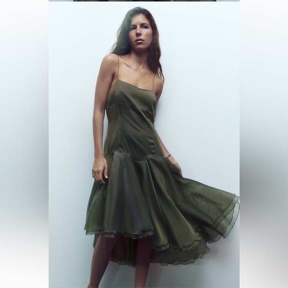 Last one 🚨 Zara Organza Dress Green Asymmetric hem  Dropped waist ruffles tule - Picture 1 of 16
